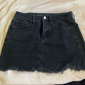 AMERICAN EAGLE black high waisted denim skirt